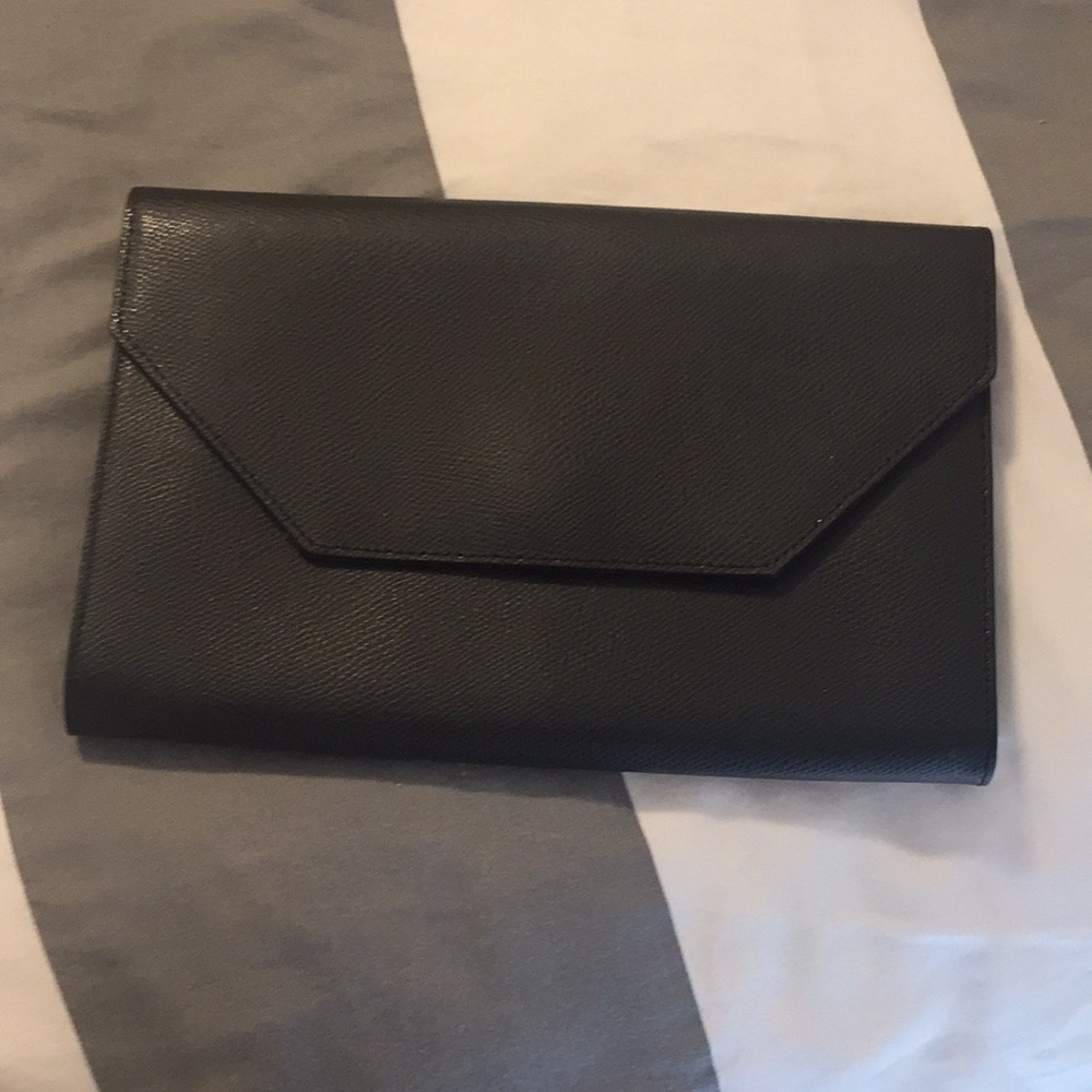 Halogen purse